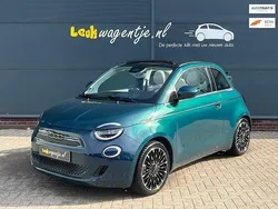 Groen Gebruikt 2023 Fiat 500C La Prima Cabriolet | € 23.940 (Iets duurder)