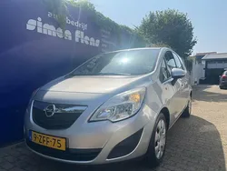 Grijs Gebruikt 2012 Opel Meriva Selection MPV | € 4.945 (Eerlijke prijs)
