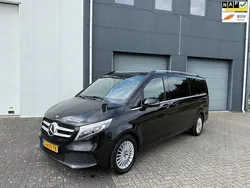 Zwart Gebruikt 2020 Mercedes V300 Avantgarde MPV | € 39.950