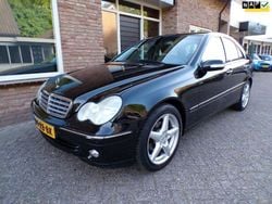 Zwart Gebruikt 2005 Mercedes C180 Elegance Sedan | € 3.999 (Eerlijke prijs)