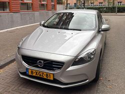 Zilver Gebruikt 2014 Volvo V40 Momentum Stationwagen | € 10.250 (Goede deal)
