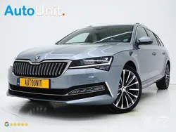 Grijs, metallic lak Gebruikt 2020 Skoda Superb LAURIN & KLEMENT Stationwagen | € 25.840 (Iets duurder)