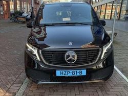 Gebruikt 2024 Mercedes EQV300 Avantgarde Stationwagen | € 52.000 (Eerlijke prijs)