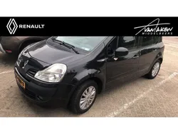 Zwart Gebruikt 2012 Renault Grand Modus Night&Day MPV | € 6.950 (Iets duurder)