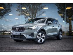 Groen Gebruikt 2022 Volvo XC40 Core SUV | € 36.950 (Eerlijke prijs)