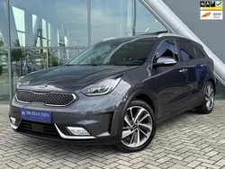 Grijs Gebruikt 2019 Kia Niro SUV | € 17.950 (Eerlijke prijs)