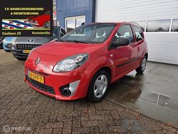 Rood Gebruikt 2011 Renault Twingo Authentique Hatchback | € 1.999 (Eerlijke prijs)