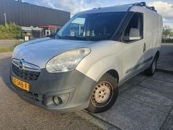 Grijs Gebruikt 2013 Opel Combo Eco MPV | € 2.000 (Goede deal)