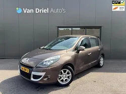 Bruin Gebruikt 2009 Renault Scénic III Dynamique MPV | € 2.750 (Goede deal)