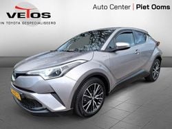 Grijs (metallic) Gebruikt 2017 Toyota C-HR Executive SUV | € 18.450 (Eerlijke prijs)