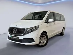 Wit, metallic lak Gebruikt 2023 Mercedes EQV300 MPV | € 48.332 (Eerlijke prijs)