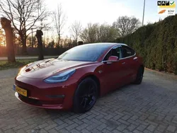 Rood Gebruikt 2019 Tesla Model 3 Long Range Sedan | € 19.999 (Eerlijke prijs)