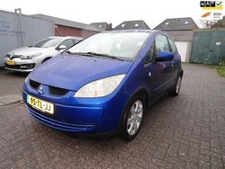 Blauw Gebruikt 2006 Mitsubishi Colt Hatchback | € 1.750 (Eerlijke prijs)