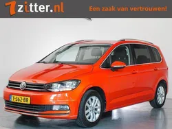 Oranje, metallic lak Gebruikt 2017 VW Touran Highline MPV | € 18.900 (Eerlijke prijs)