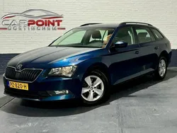 Blauw Gebruikt 2017 Skoda Superb Business Line Stationwagen | € 5.999