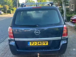 Blauw Gebruikt 2008 Opel Zafira Essentia MPV | € 1.100 (Super prijs)