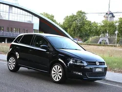 Zwart Gebruikt 2010 VW Polo Comfortline Hatchback | € 8.900 (Duur)