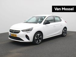 Wit Gebruikt 2023 Opel Corsa-e Elegance Hatchback | € 16.444 (Eerlijke prijs)