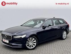 Blauw Gebruikt 2017 Volvo V90 Momentum Stationwagen | € 21.895 (Super prijs)