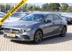 Grijs Gebruikt 2021 Mercedes A250 Business Sedan | € 26.900 (Goede deal)