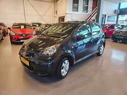 Groen Gebruikt 2011 Toyota Aygo Hatchback | € 4.950 (Iets duurder)