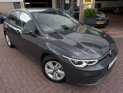 Grijs Gebruikt 2023 VW Golf VIII Business Hatchback | € 22.945 (Super prijs)