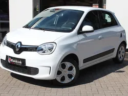 Wit Gebruikt 2020 Renault Twingo LIMITED Hatchback | € 10.890 (Eerlijke prijs)