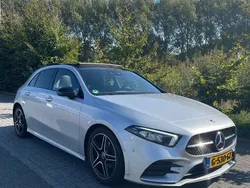 Grijs Gebruikt 2019 Mercedes A180 AMG line Hatchback | € 21.999 (Duur)