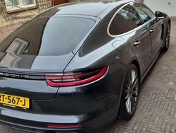 Grijs Gebruikt 2018 Porsche Panamera Sedan | € 56.500
