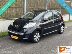 Zwart Gebruikt 2010 Peugeot 107 Hatchback | € 3.350 (Eerlijke prijs)
