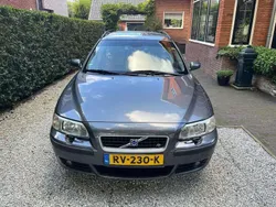 Grijs Gebruikt 2003 Volvo V70 Stationwagen | € 11.500 (Iets duurder)