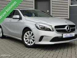 Grijs Gebruikt 2018 Mercedes A180 Business Hatchback | € 14.999 (Eerlijke prijs)