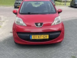 Rood Gebruikt 2007 Peugeot 107 Hatchback | € 1.600 (Eerlijke prijs)