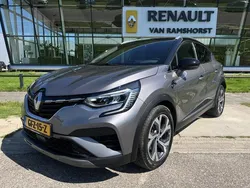 Grijs, metallic lak Gebruikt 2022 Renault Captur R.S. SUV | € 24.950 (Eerlijke prijs)