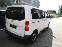 Wit Gebruikt 2021 Opel Vivaro S Van | € 34.900