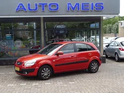 Rood Gebruikt 2007 Kia Rio Hatchback | € 2.795 (Duur)