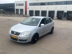 Grijs Gebruikt 2007 VW Polo Hatchback | € 2.750 (Eerlijke prijs)