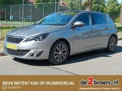 Grijs Gebruikt 2014 Peugeot 308 Premium Hatchback | € 8.000 (Duur)