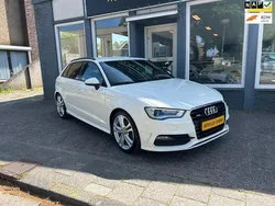 Wit Gebruikt 2013 Audi A3 Sportback S-Line Hatchback | € 13.999 (Eerlijke prijs)