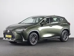Groen metallic Gebruikt 2023 Lexus NX350h Business Edition SUV | € 51.945