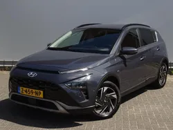 Grijs Gebruikt 2024 Hyundai Bayon Premium SUV | € 24.940 (Duur)