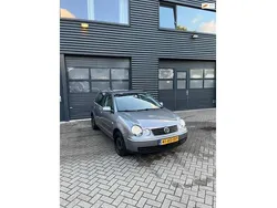 Grijs Gebruikt 2005 VW Polo Hatchback | € 1.350 (Eerlijke prijs)