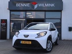 Wit Gebruikt 2024 Toyota Aygo Play Hatchback | € 16.750 (Eerlijke prijs)