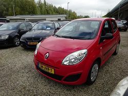 Rood Gebruikt 2009 Renault Twingo Authentique Hatchback | € 1.995 (Eerlijke prijs)
