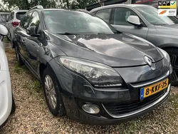 Grijs Gebruikt 2013 Renault Mégane GrandTour Bose Edition Stationwagen | € 3.950 (Eerlijke prijs)