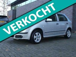 Grijs Gebruikt 2006 Skoda Fabia Hatchback | € 2.250 (Eerlijke prijs)