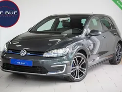 Zwart Gebruikt 2015 VW Golf VII Executive Hatchback | € 911
