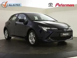 Blauw Gebruikt 2022 Toyota Corolla Hybrid Active Hatchback | € 21.499 (Super prijs)