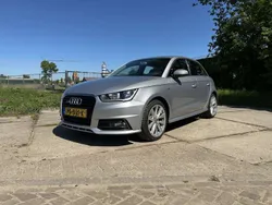 Grijs Gebruikt 2017 Audi A1 Sportback S-Line Hatchback | € 13.250 (Eerlijke prijs)