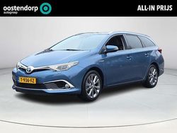 Blauw Gebruikt 2018 Toyota Auris Touring Sports Executive Stationwagen | € 18.280 (Iets duurder)